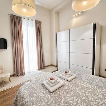 Albachiara * لامبيدوزا